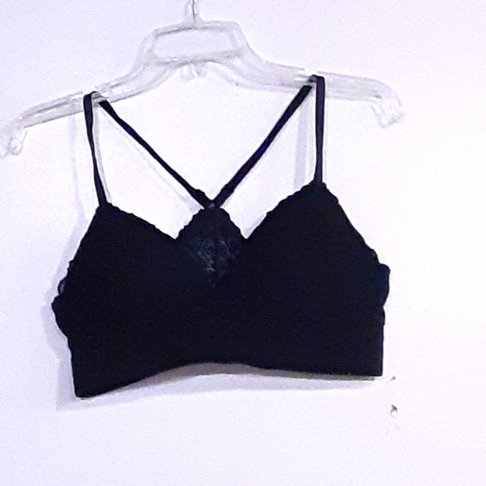 Pink racerback sports bra in Black Size Medium